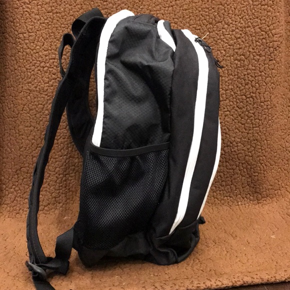 Adidas backpack - Picture 7 of 8